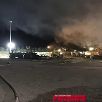 2018-08-22-Großbrand-Maschinenhalle-04.jpg