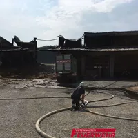 2018-08-22-Großbrand-Maschinenhalle-02.jpg